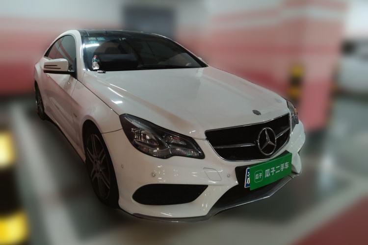 Used Mercedes-Benz E-Class 2016 E 200 Coupe Dynamic Edition Front Right 45 Deg