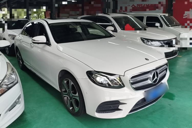 Used Mercedes-Benz E-Class 2016 E 300 L Sporty and Stylish Model Front Right 45 Deg