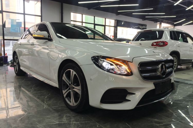 Used Mercedes-Benz E-Class 2016 E 200 L Sport Edition Front Right 45 Deg