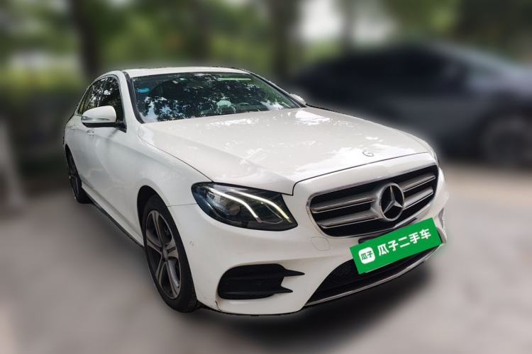 Used Mercedes-Benz E-Class 2016 E 200 L Sport Edition Front Right 45 Deg