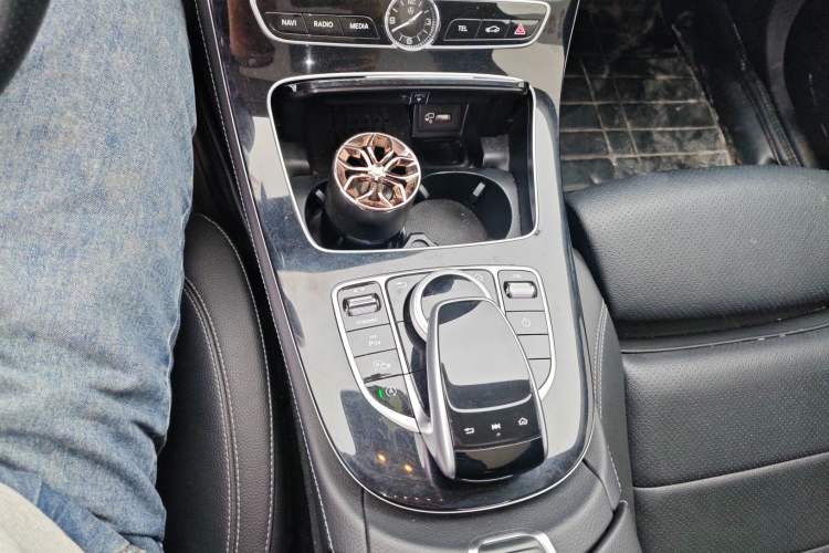 Used Mercedes-Benz E-Class 2016 E 200 L Sport Edition Gear Lever