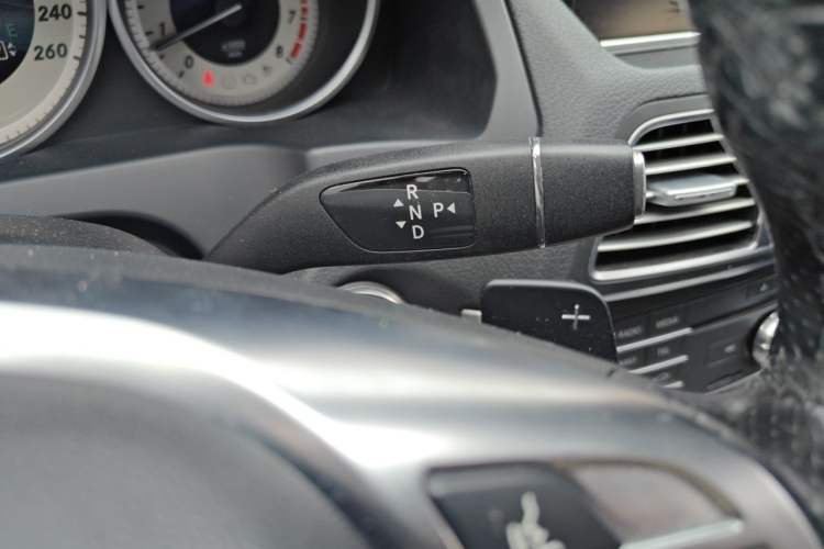 Used Mercedes-Benz E-Class 2016 E 200 Coupe Dynamic Edition Gear Lever