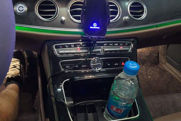Used Mercedes-Benz E-Class 2016 E 200 L Sport Edition Gear Lever