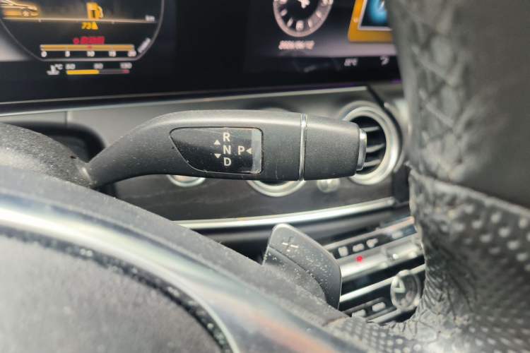 Used Mercedes-Benz E-Class 2016 E 200 L Sport Edition Gear Lever