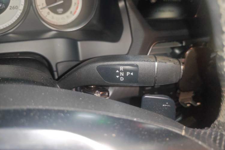 Used Mercedes-Benz E-Class 2016 E 200 Coupe Dynamic Edition Gear Lever