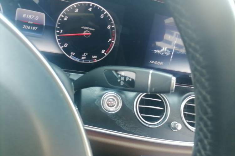 Used Mercedes-Benz E-Class 2016 E 200 L Sport Edition Gear Lever