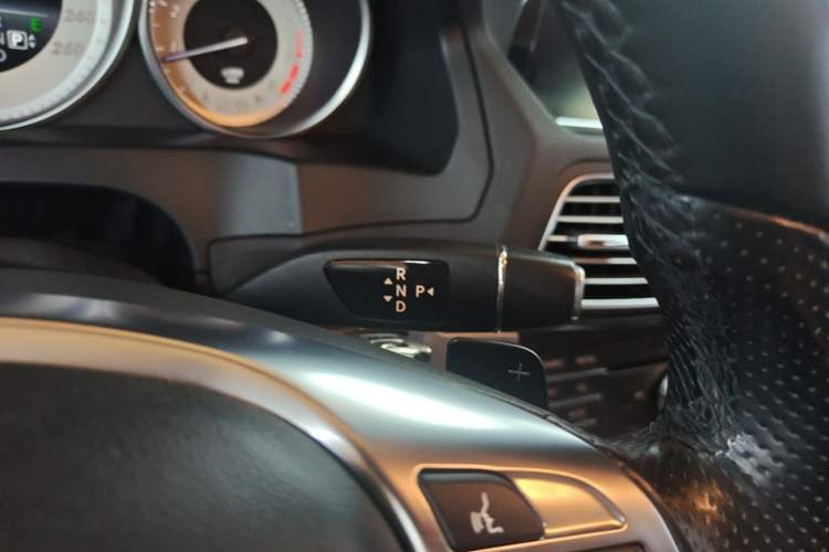 Used Mercedes-Benz E-Class 2016 E 200 Coupe Dynamic Edition Gear Lever