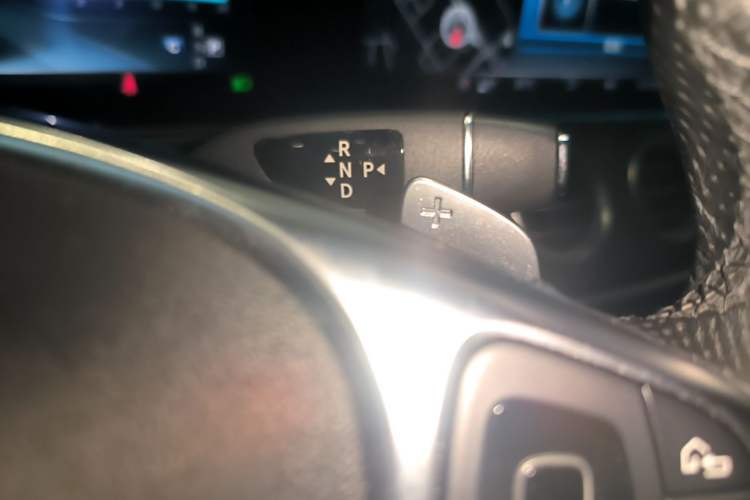 Used Mercedes-Benz E-Class 2016 E 300 L Sport Luxury Model Gear Lever