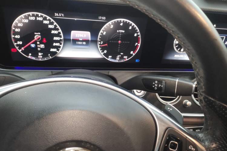 Used Mercedes-Benz E-Class 2016 E 200 L Sport Edition Gear Lever