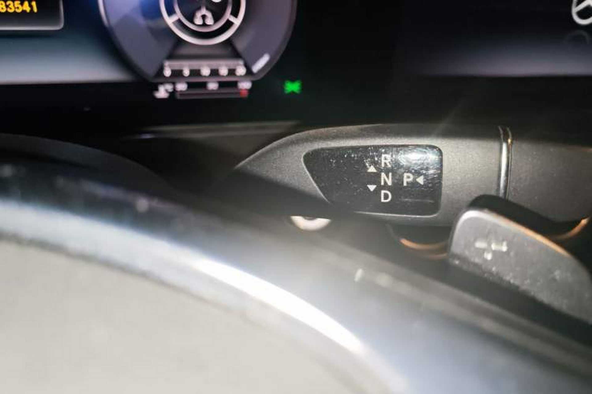 Used Mercedes-Benz E-Class 2016 E 200 L Sport Edition Gear Lever