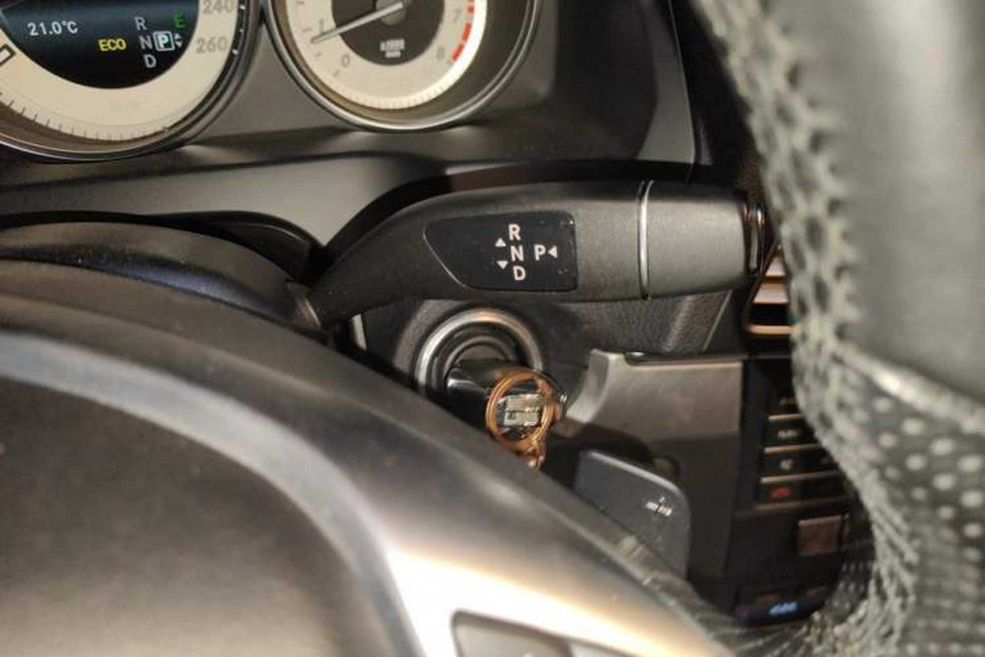 Used Mercedes-Benz E-Class 2016 E 200 Coupe Dynamic Edition Gear Lever