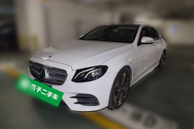 Used Mercedes-Benz E-Class 2016 E 300 L Sporty and Stylish Model