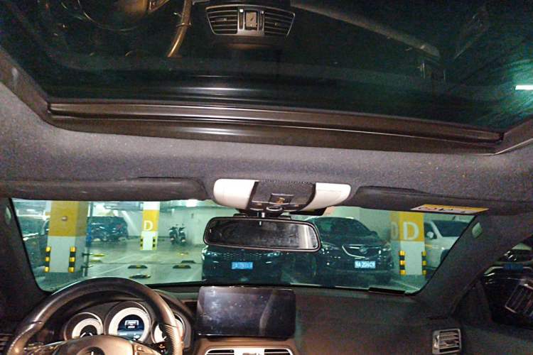 Used Mercedes-Benz E-Class 2016 E 200 Coupe Dynamic Edition Headliner