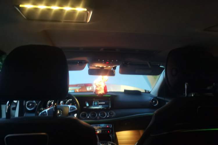 Used Mercedes-Benz E-Class  Headliner