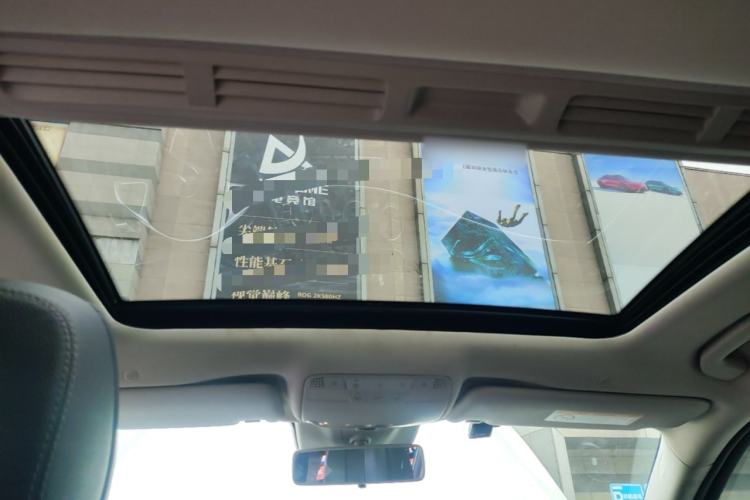 Used Mercedes-Benz E-Class 2016 E 200 L Sport Edition Headliner