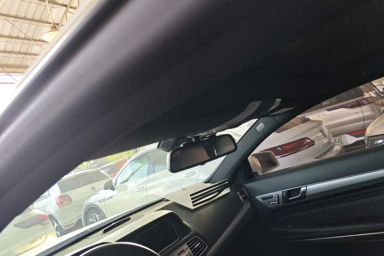 Used Mercedes-Benz E-Class 2016 E 200 Coupe Dynamic Edition Headliner