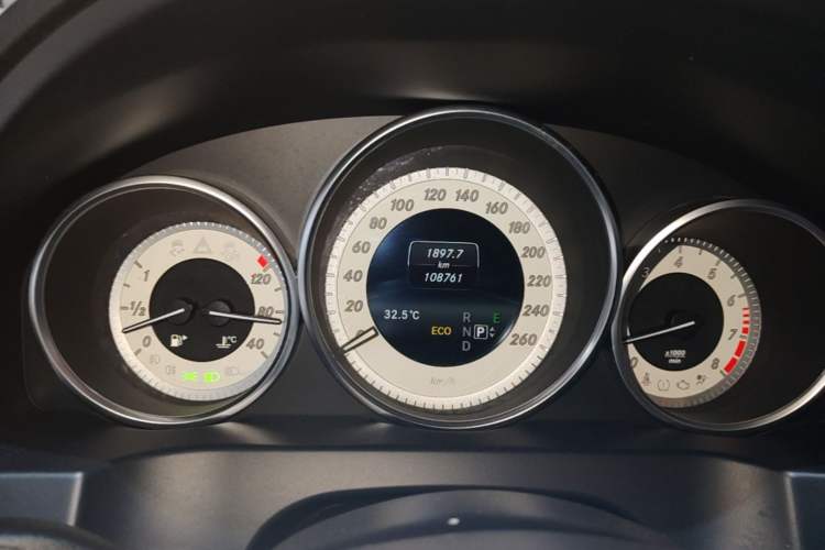 Used Mercedes-Benz E-Class 2016 E 200 Coupe Dynamic Edition Instrument Cluster