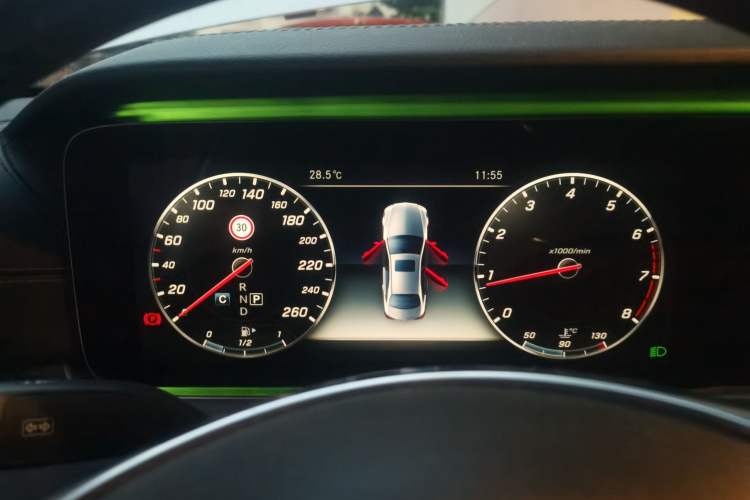 Used Mercedes-Benz E-Class  Instrument Cluster