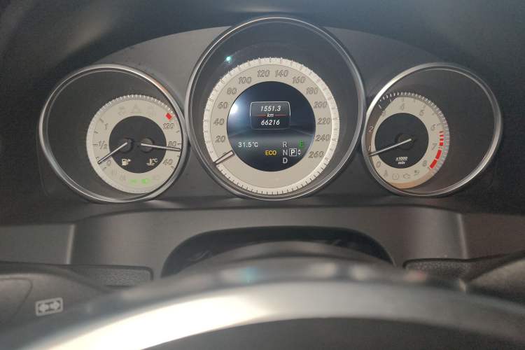 Used Mercedes-Benz E-Class 2016 E 260 Coupe Dynamic Edition Instrument Cluster