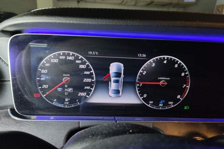 Used Mercedes-Benz E-Class 2016 E 300 L Sporty and Stylish Model Instrument Cluster