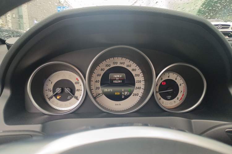 Used Mercedes-Benz E-Class 2016 E 200 Coupe Dynamic Edition Instrument Cluster
