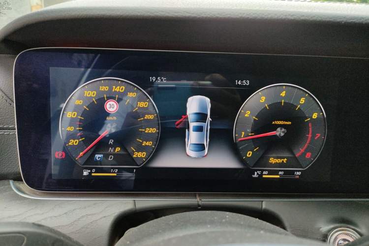 Used Mercedes-Benz E-Class 2016 E 200 L Sport Edition Instrument Cluster