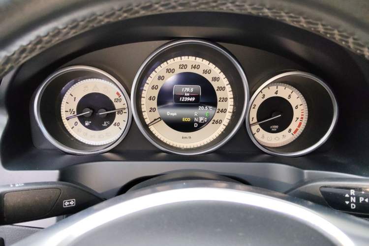 Used Mercedes-Benz E-Class 2016 E 200 Coupe Dynamic Edition Instrument Cluster