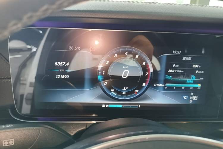 Used Mercedes-Benz E-Class 2016 E 300 L Sporty and Stylish Model Instrument Cluster