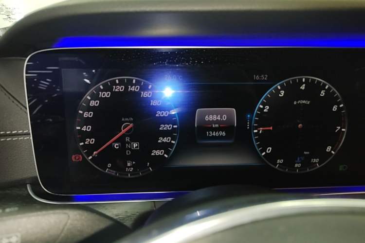 Used Mercedes-Benz E-Class 2016 E 200 L Sport Edition Instrument Cluster