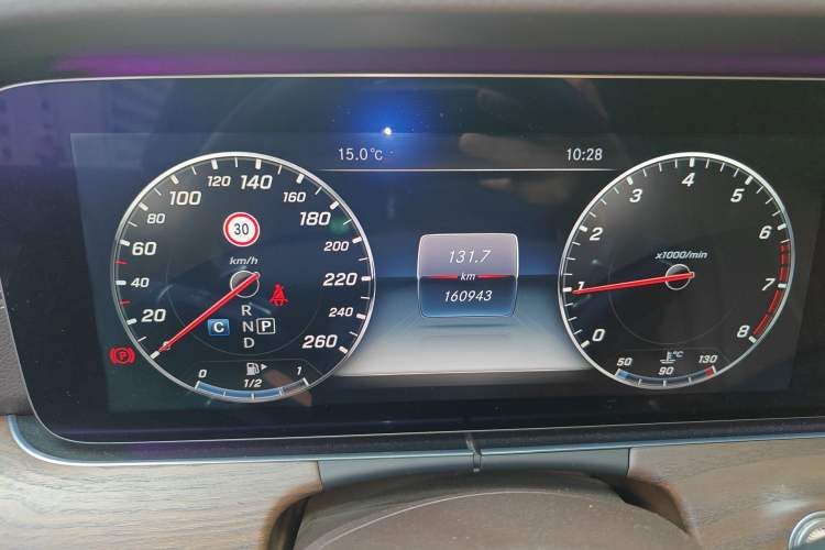 Used Mercedes-Benz E-Class 2016 E 200 L Instrument Cluster