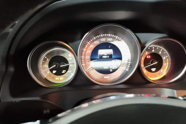 Used Mercedes-Benz E-Class 2016 E 200 Coupe Dynamic Edition Instrument Cluster