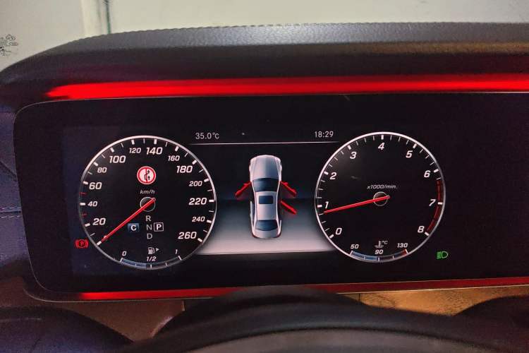 Used Mercedes-Benz E-Class 2016 E 300 L Luxury Model Instrument Cluster