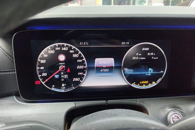 Used Mercedes-Benz E-Class 2016 E 200 L Sport Edition Instrument Cluster