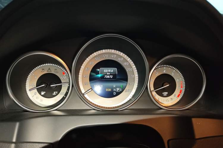 Used Mercedes-Benz E-Class 2016 E 200 Coupe Dynamic Edition Instrument Cluster