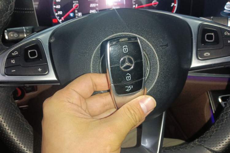 Used Mercedes-Benz E-Class 2016 E 200 L Sport Edition Interior 1