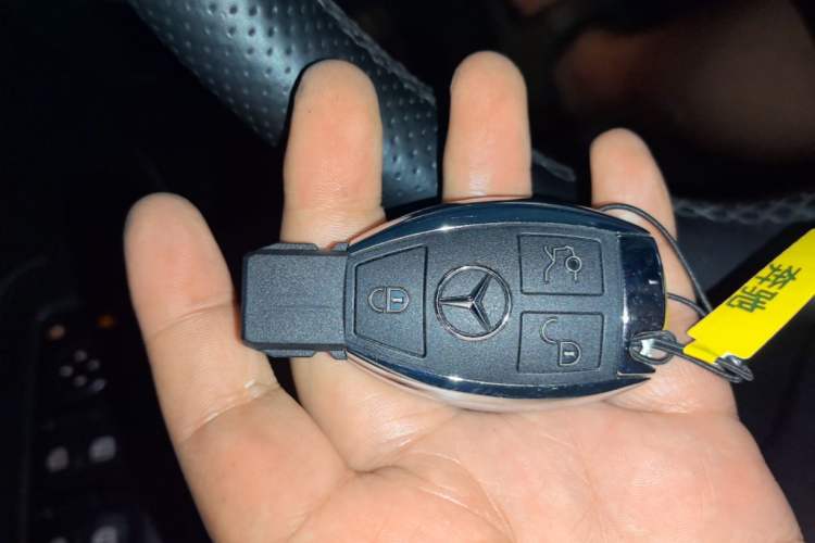 Used Mercedes-Benz E-Class 2016 E 200 Coupe Dynamic Edition Interior 1
