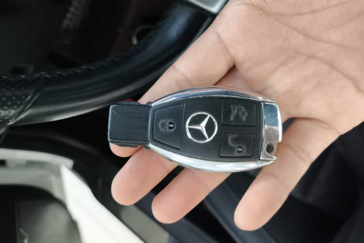 Used Mercedes-Benz E-Class 2016 E 200 Coupe Dynamic Edition Interior 1