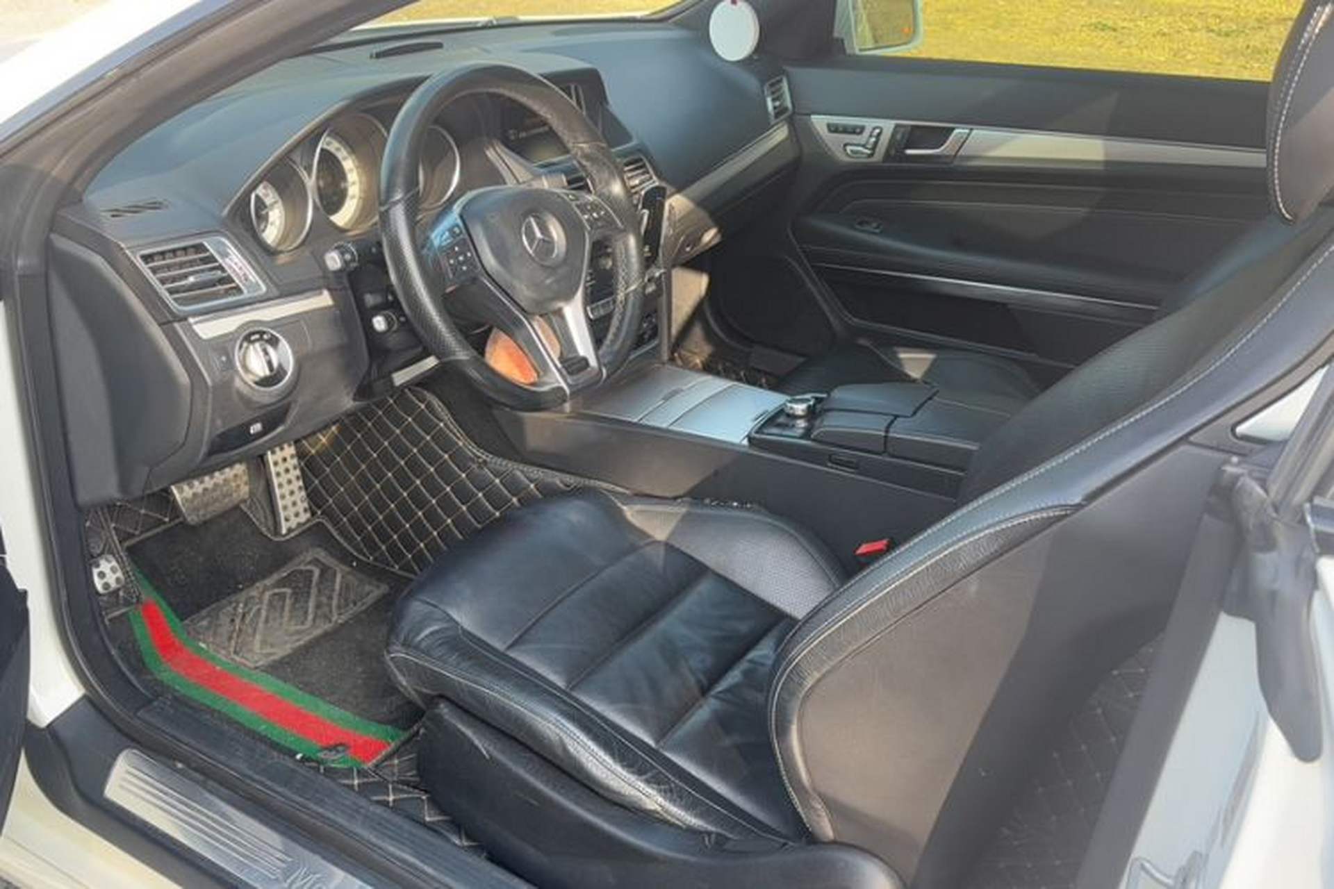 Used Mercedes-Benz E-Class 2016 E 260 Coupe Dynamic Edition Interior 3