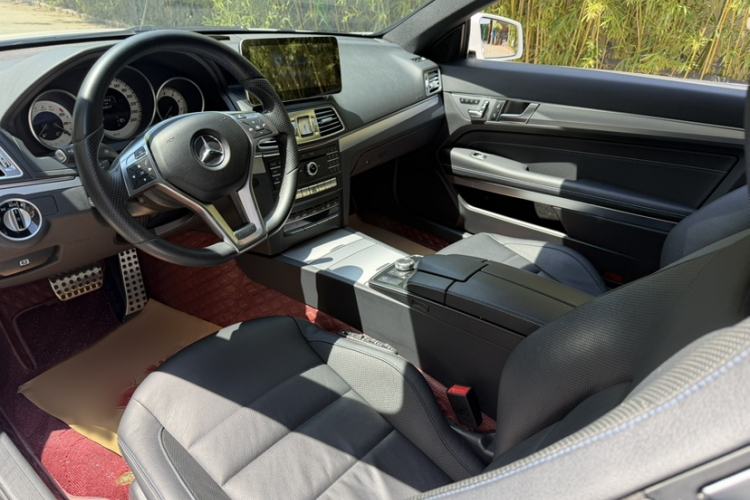 Used Mercedes-Benz E-Class 2016 E 200 Coupe Dynamic Edition Interior 6
