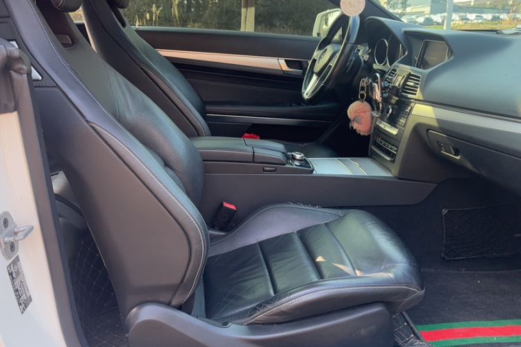 Used Mercedes-Benz E-Class 2016 E 260 Coupe Dynamic Edition Interior 6