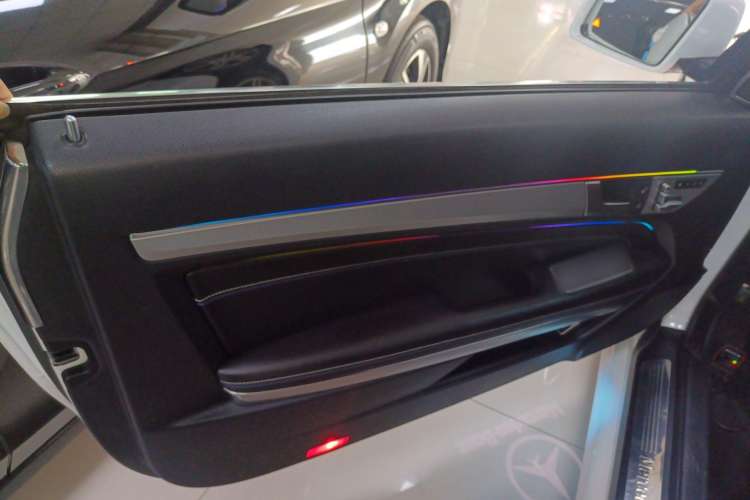 Used Mercedes-Benz E-Class 2016 E 260 Coupe Dynamic Edition Interior 7