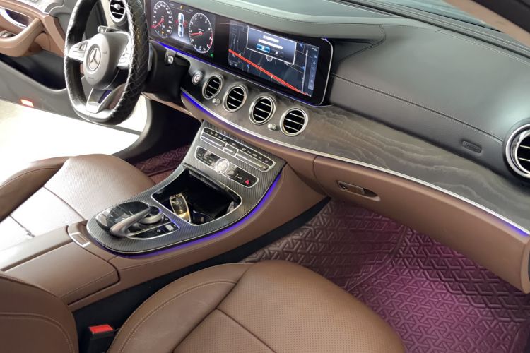 Used Mercedes-Benz E-Class 2016 E 300 L Sporty and Stylish Model Interior 9