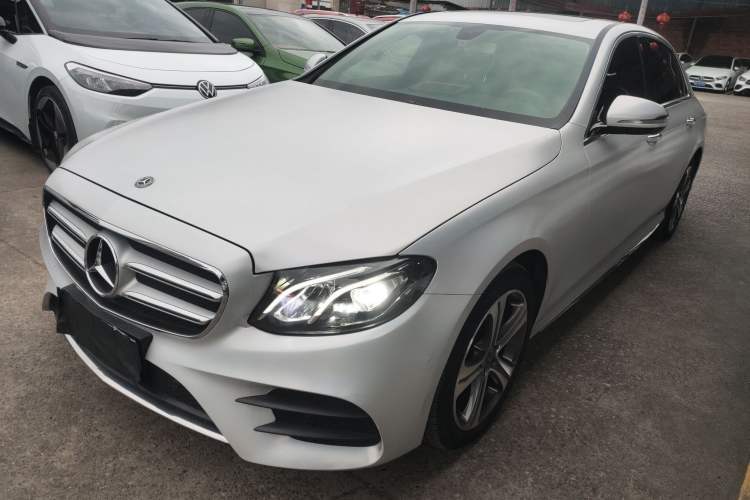 Used Mercedes-Benz E-Class 2016 E 200 L Sport Edition Guazi used car, China used car export, Used car for sale, Used  cars, Cheapest cars for sale
