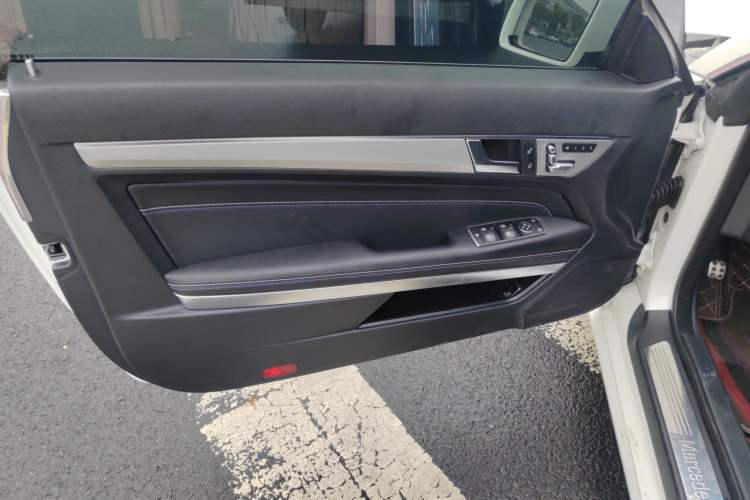 Used Mercedes-Benz E-Class 2016 E 200 Coupe Dynamic Edition Left Front Door Interior