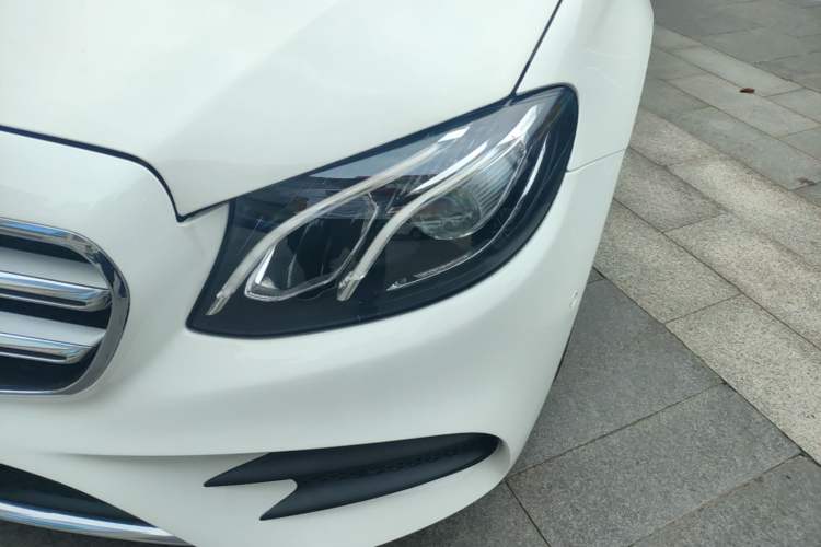 Used Mercedes-Benz E-Class 2016 E 200 L Sport Edition Left Front Headlight