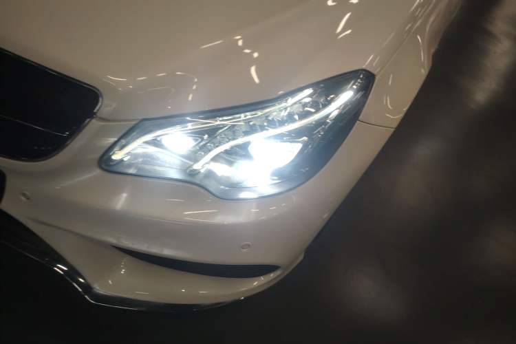 Used Mercedes-Benz E-Class 2016 E 260 Convertible Coupe Dynamic Edition Left Front Headlight