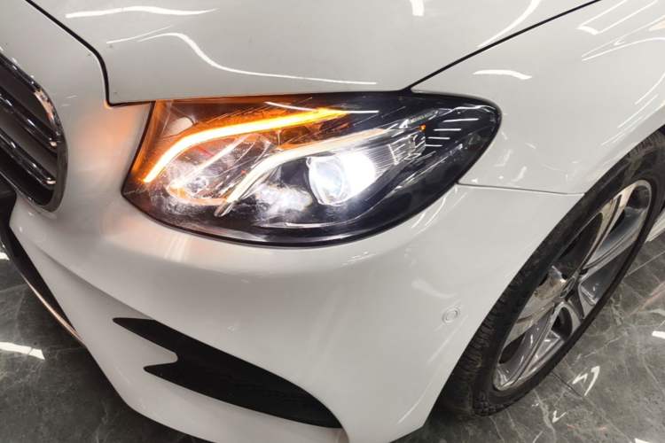 Used Mercedes-Benz E-Class 2016 E 200 L Sport Edition Left Front Headlight
