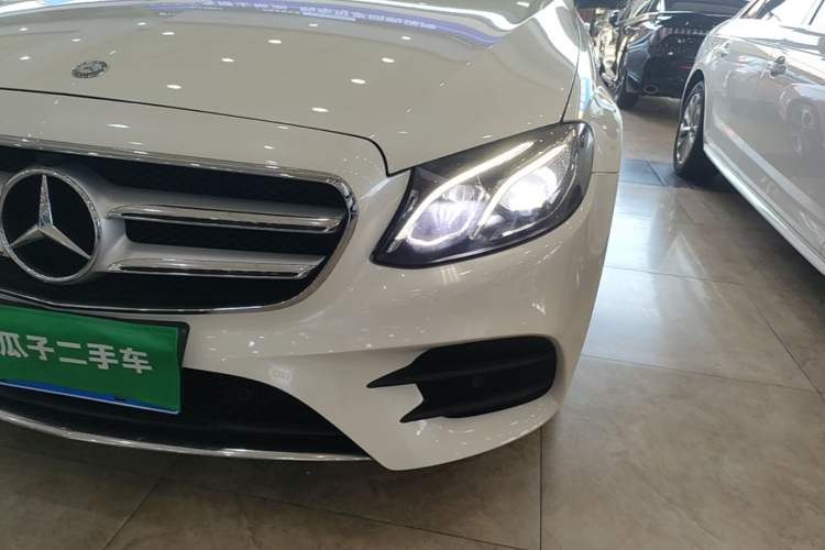 Used Mercedes-Benz E-Class 2016 E 300 L Sport Luxury Model Left Front Headlight