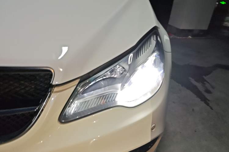 Used Mercedes-Benz E-Class 2016 E 200 Coupe Dynamic Edition Left Front Headlight
