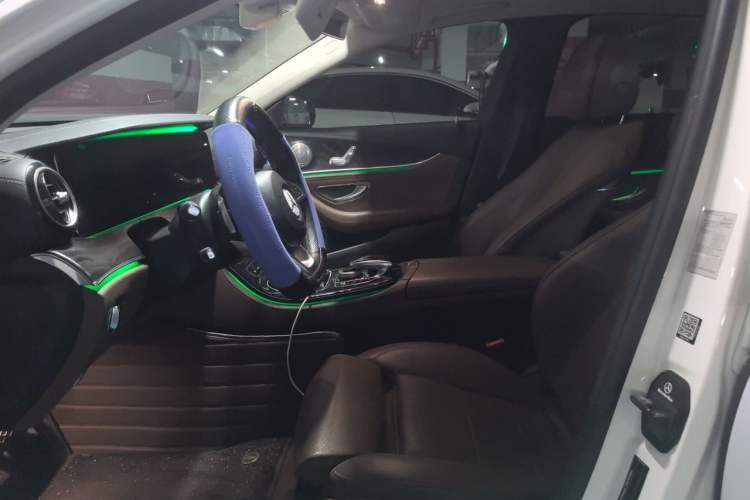 Used Mercedes-Benz E-Class 2016 E 200 L Sport Edition Left Front Seat